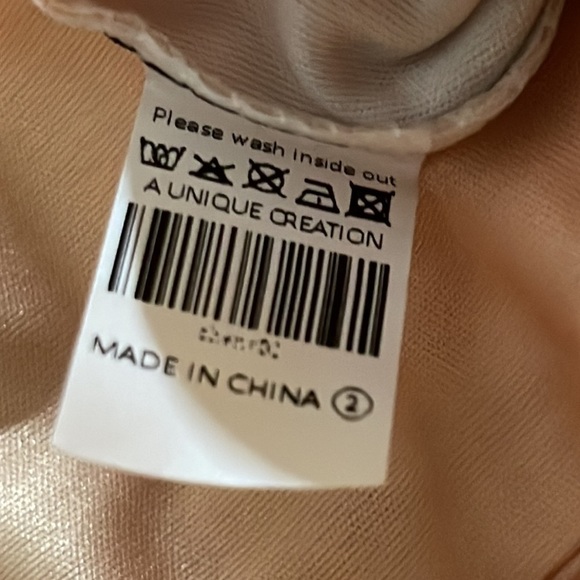 π
ΊBaby Yoda Eating Amanita Mushroom π Tee, Sizes Medium and Large Available, NWOT - Picture 4 of 6